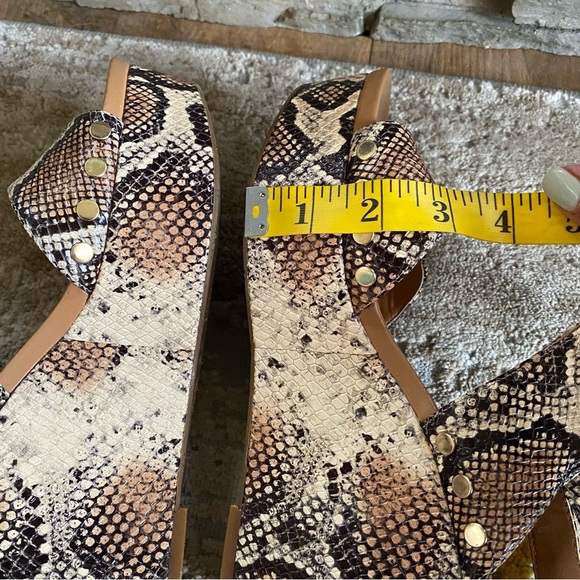 Vince Camuto Ventinda Wedge Platform Snakeskin Sandals Heels Open Toe Leather - Picture 10 of 12